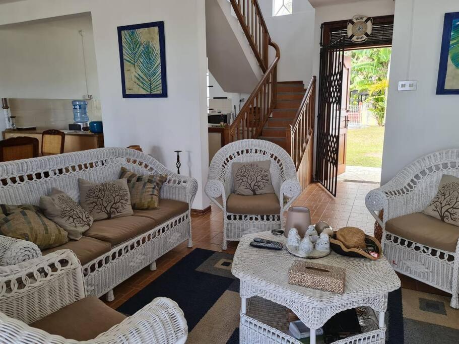 Vacation Beach House South Of Mauritius - Riambel Luaran gambar
